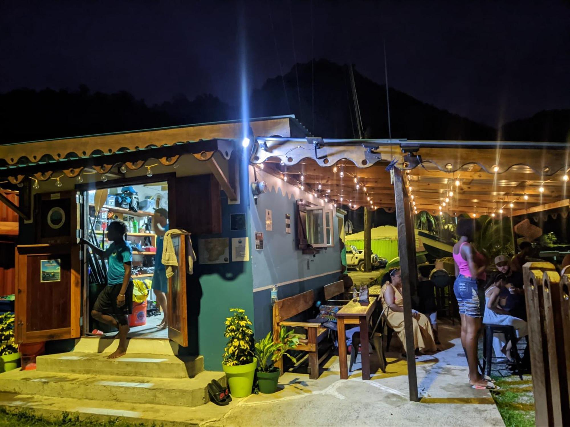 Rainbow Heights Apartment, Soufriere Dış mekan fotoğraf