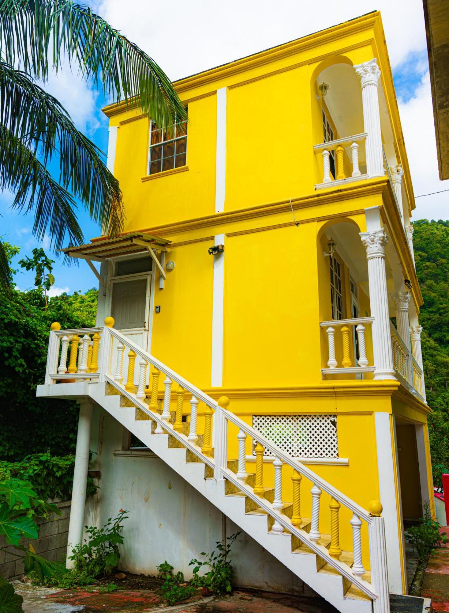 Rainbow Heights Apartment, Soufriere Dış mekan fotoğraf