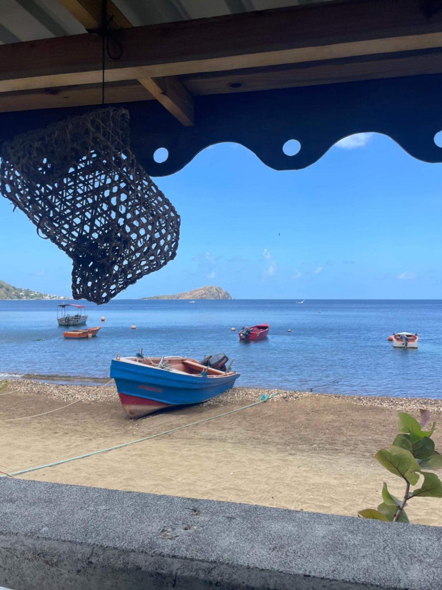 Rainbow Heights Apartment, Soufriere Dış mekan fotoğraf