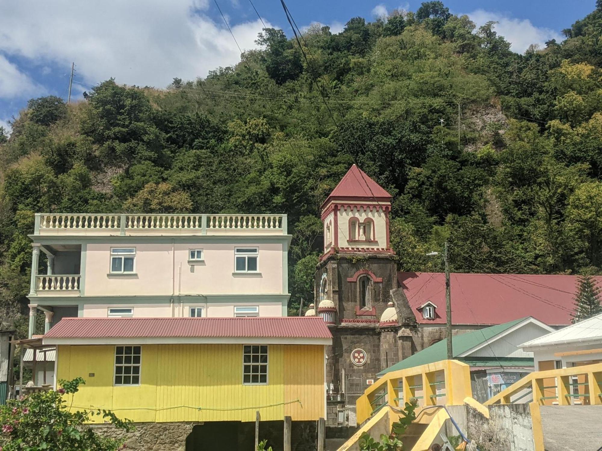 Rainbow Heights Apartment, Soufriere Dış mekan fotoğraf